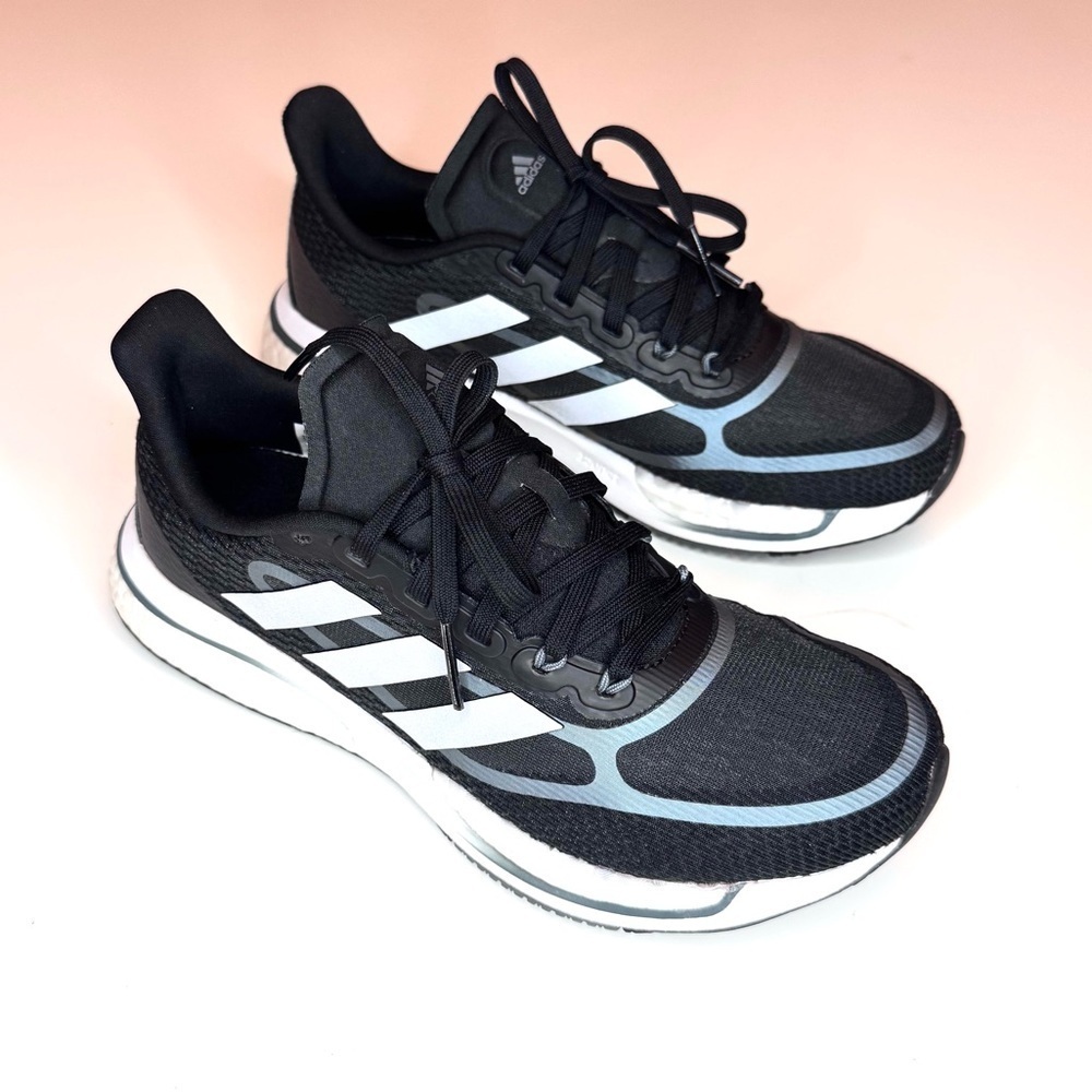 Adidas Women’s Supernova Black / White / Silver Athletic Running Sneakers Size-6 - Picture 5 of 11